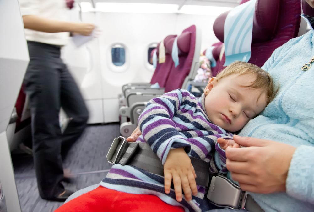 Simple tips to follow while traveling with a baby