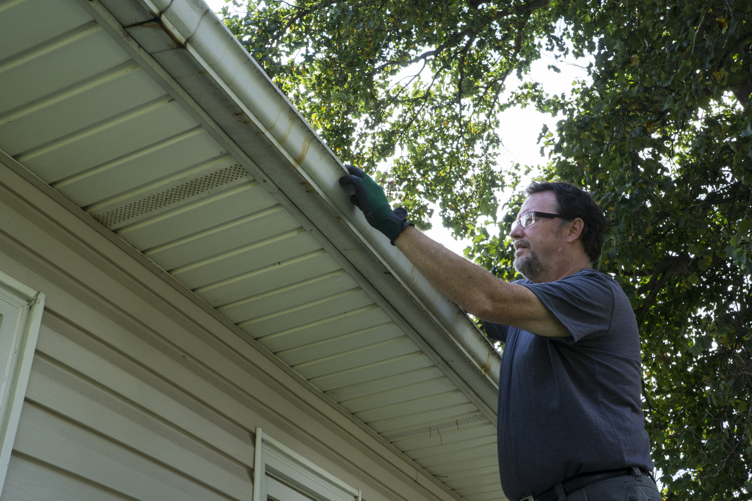 7 Home Maintenance Hacks for Homeowners